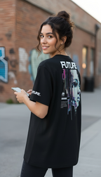 zwart T-shirt van biologisch katoen Future op model achterkant en linkerzijde | black organic cotton T-shirt Future on model back and left side | ImPerfect wear