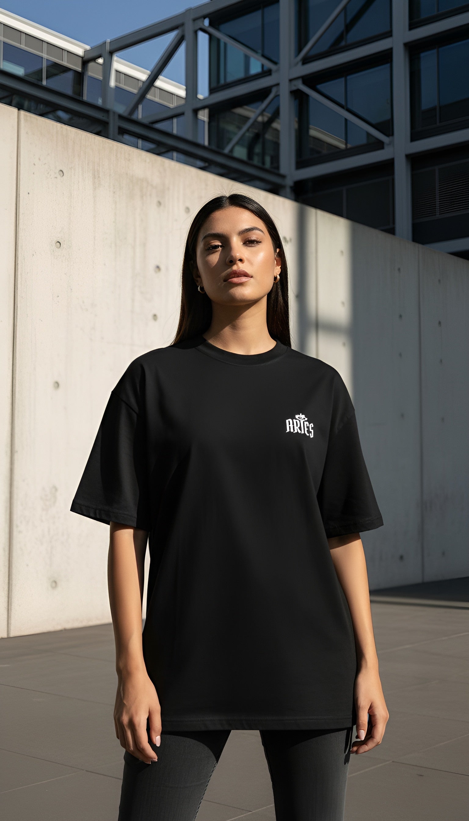 zwart limited oversized eco cotton t-shirt sterrenbeeld Ram voorkant | black limited oversized eco cotton t-shirt zodiac aries front | ImPerfect wear