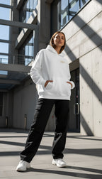 witte limited oversized hoodie sterrenbeeld Ram voorkant | white limited oversized hoodie zodiac aries front | ImPerfect wear