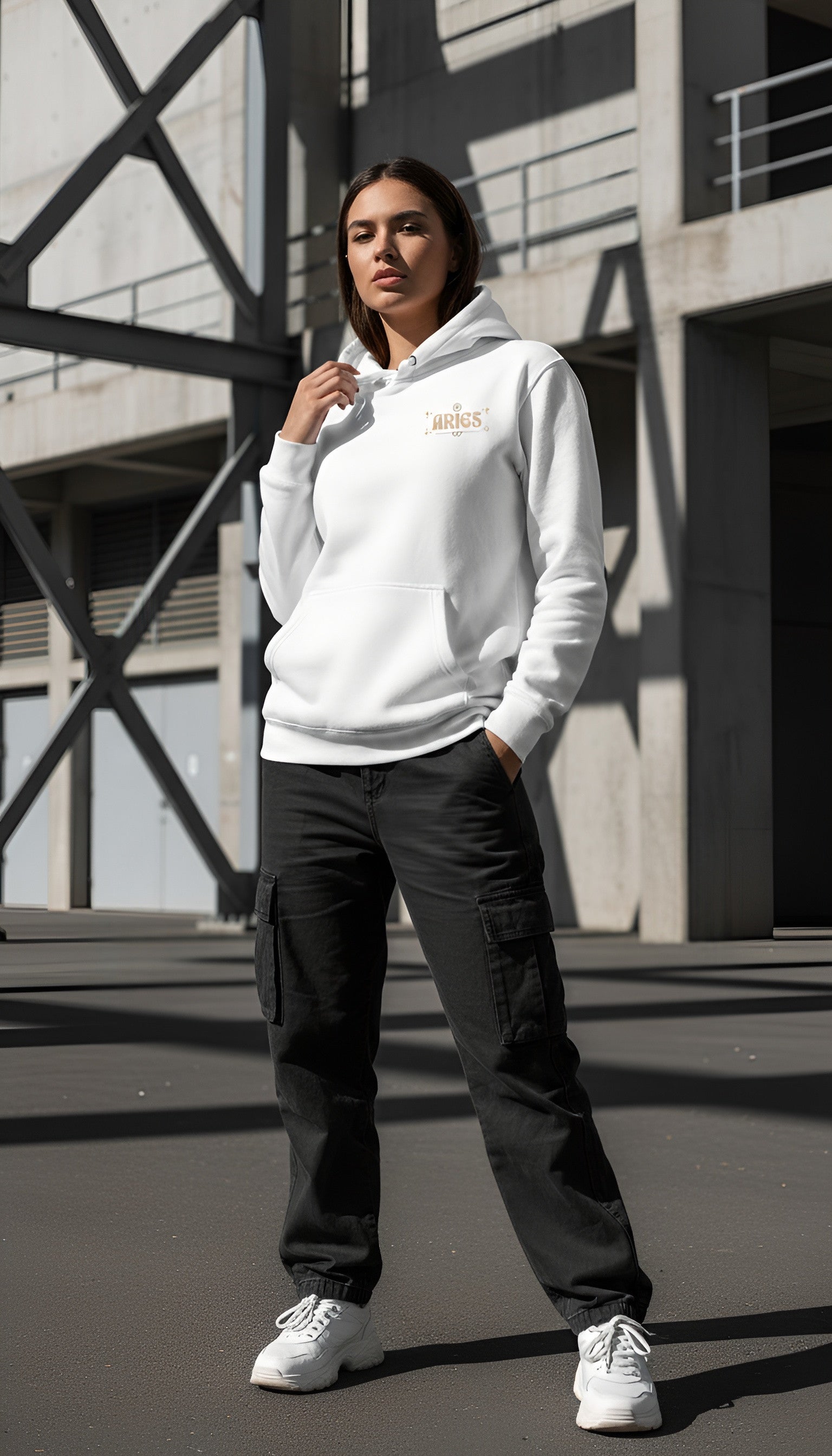 witte limited hoodie sterrenbeeld Ram voorkant | white limited hoodie zodiac aries front | ImPerfect wear