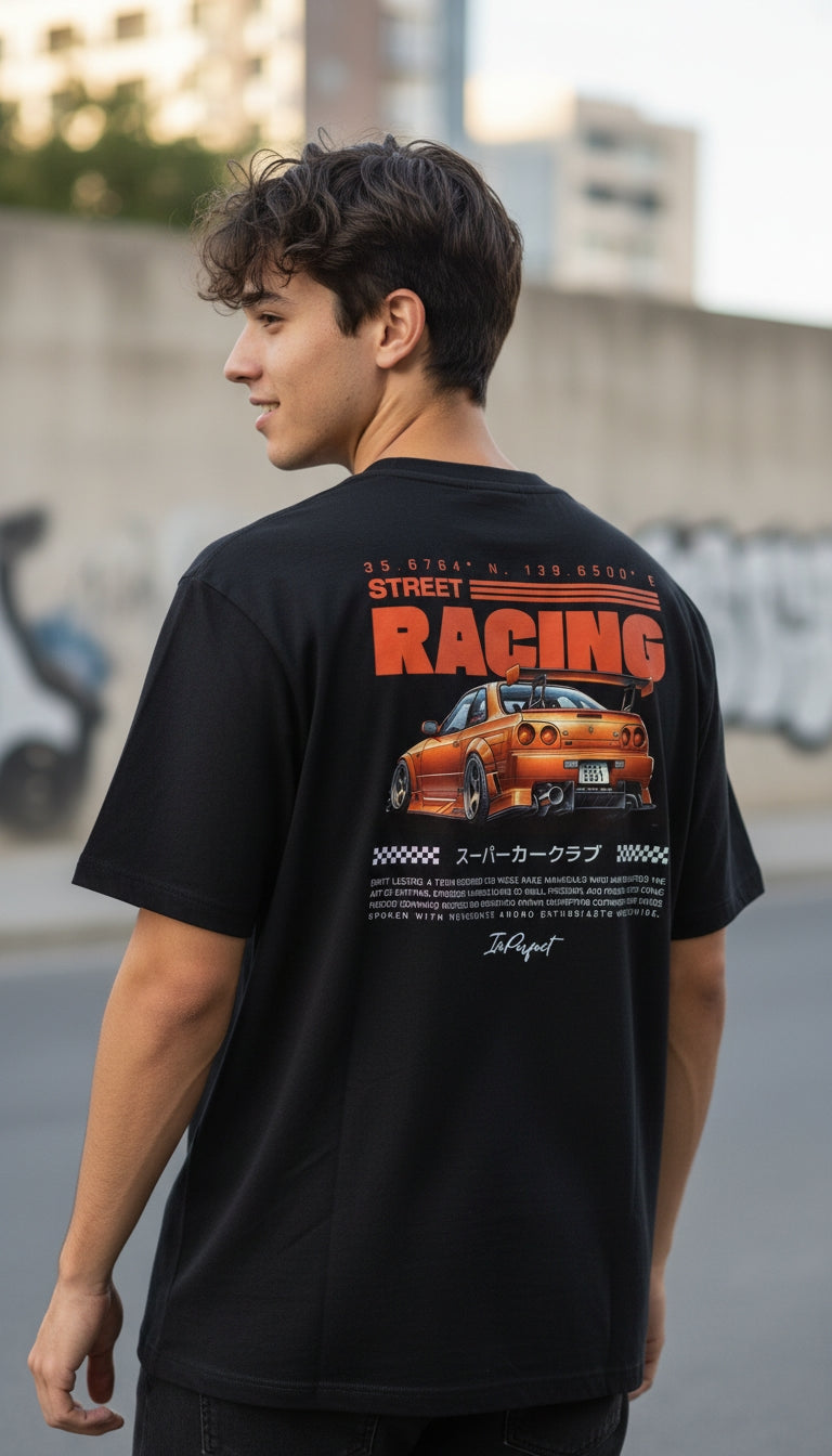 zwart T-shirt van biologisch katoen skyline op model achterkant | black organic cotton T-shirt skyline on model back | ImPerfect Wear